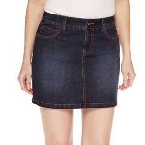 St. John's Bay Denim Skort Dark Wash Easy Fit 4P, 6P, 10P, 12P, 14P, 16P New